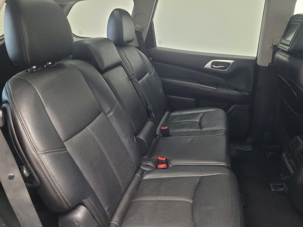 2014 Nissan Pathfinder in Indianapolis, IN 46222 - 18107119 19