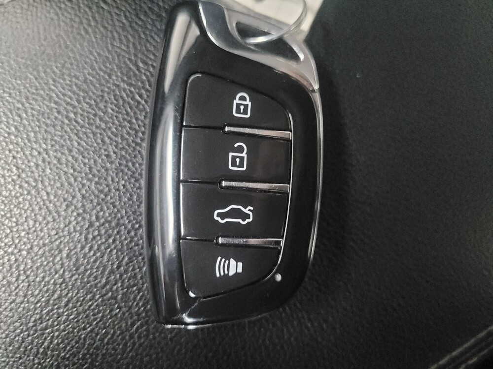 2020 Kia Optima in Ft Wayne, IN 46805 - 18107124 32