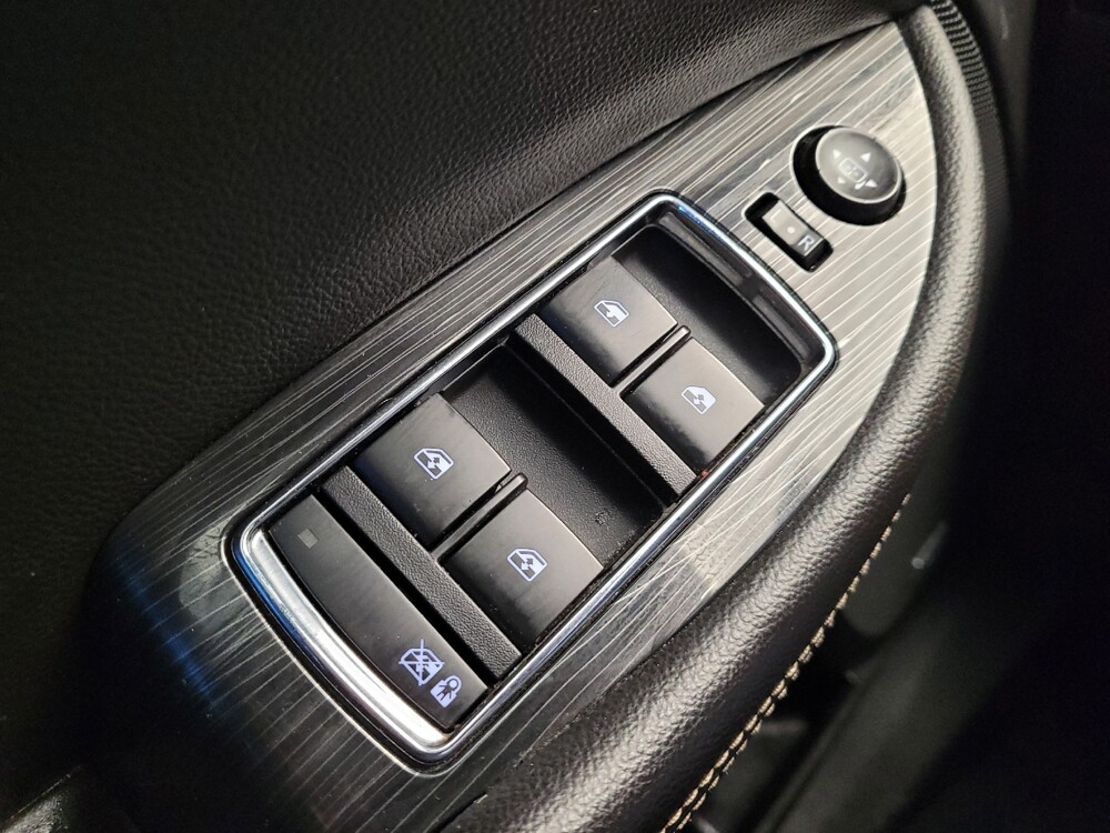 2019 Chevrolet Impala in Fairfield, OH 45014 - 18107126 27