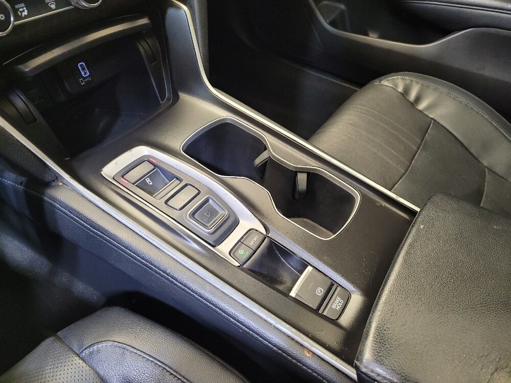 2018 Honda Accord in Fairfield, OH 45014 - 18107129 26