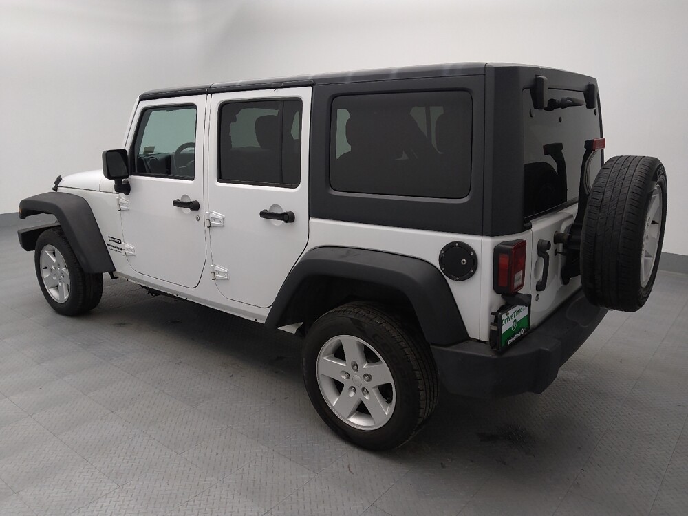 2018 Jeep Wrangler in Springfield, MO 65807 - 18107133 3