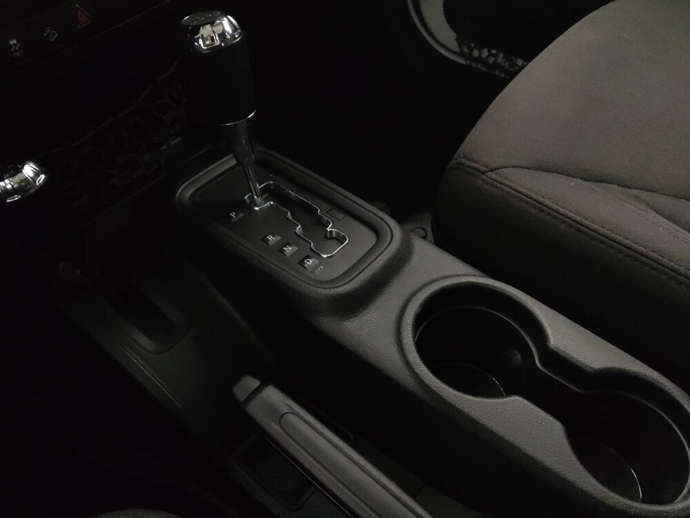 2018 Jeep Wrangler in Springfield, MO 65807 - 18107133 26