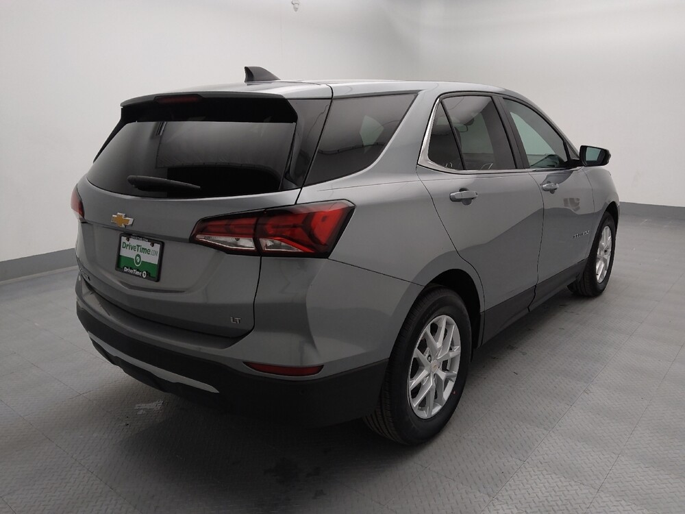 2024 Chevrolet Equinox in Gladstone, MO 64118 - 18107134 9