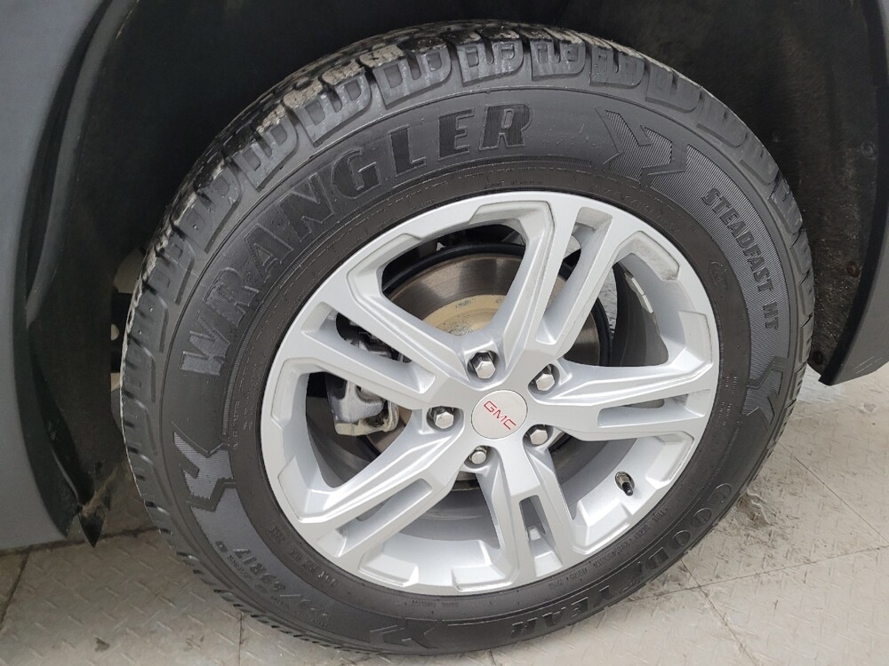 2023 GMC Terrain in Columbus, OH 43228 - 18107139 31