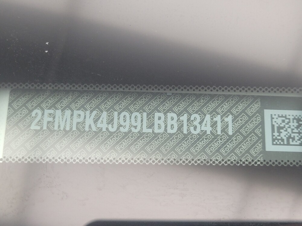 2020 Ford Edge in Indianapolis, IN 46222 - 18107143 33