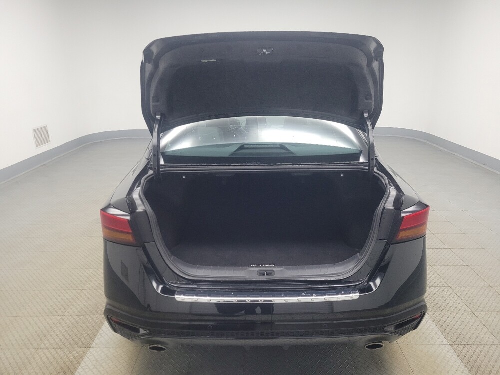 2023 Nissan Altima in Highland, IN 46322 - 18107145 29