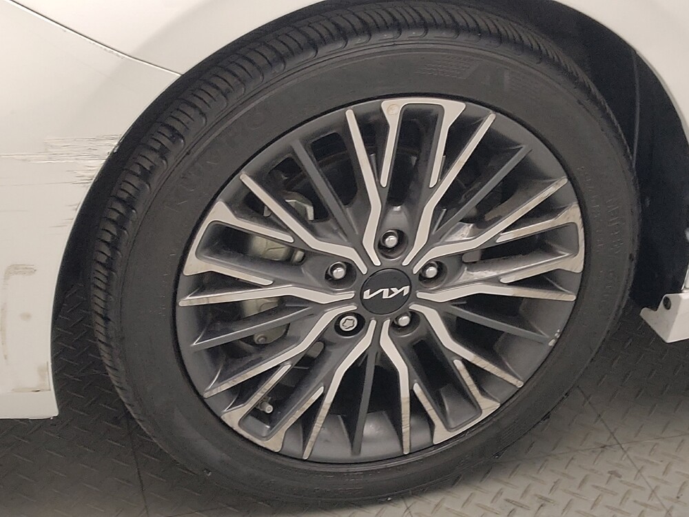 2023 Kia Forte in Fort Worth, TX 76116 - 18107152 31