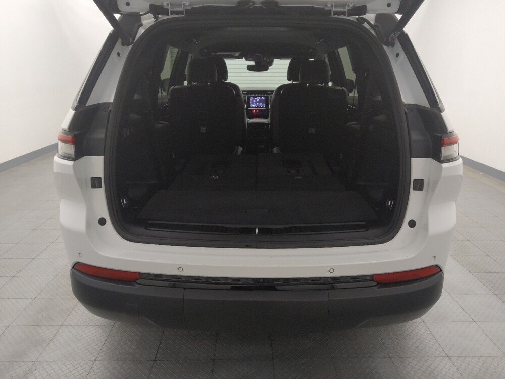 2021 Jeep Grand Cherokee L in Houston, TX 77060 - 18107156 29