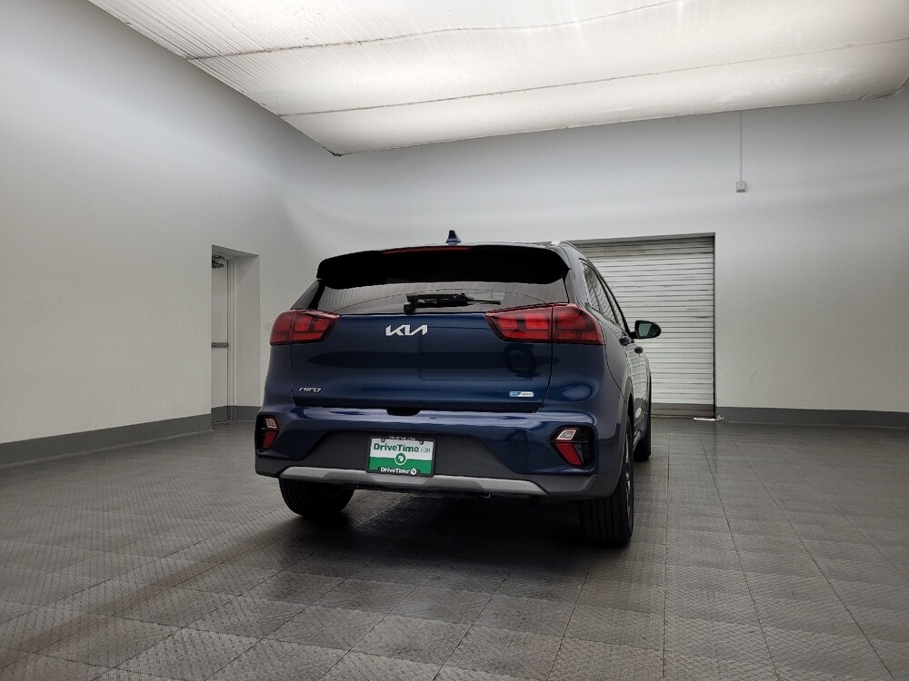 2022 Kia Niro in Albuquerque, NM 87113 - 18107159 7