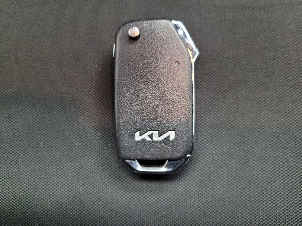 2024 Kia Sportage in Las Vegas, NV 89102 - 18107160 32