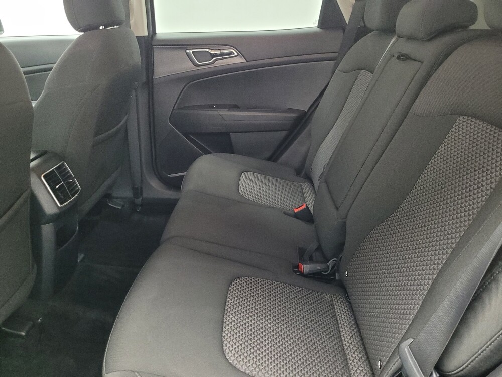 2024 Kia Sportage in Las Vegas, NV 89102 - 18107160 18