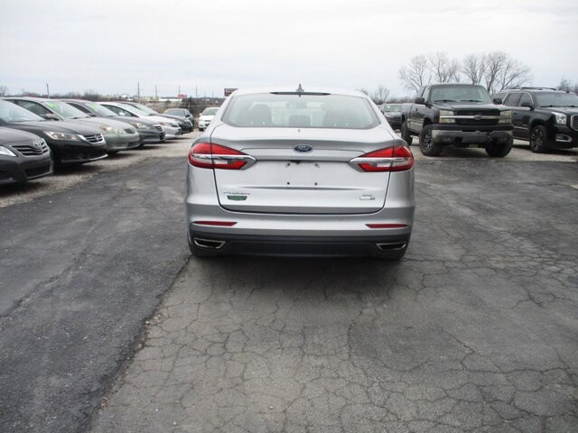 2020 Ford Fusion in Oak Grove, MO 64075 - 18107163 6