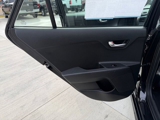 2023 Kia Rio in Knoxville, TN 37920 - 18107165 7