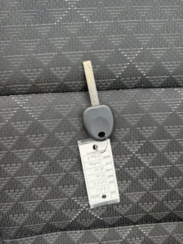 2023 Kia Rio in Knoxville, TN 37920 - 18107165 24