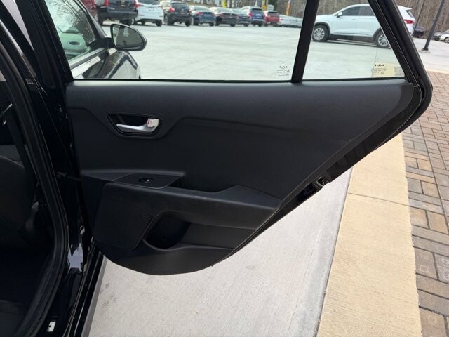 2023 Kia Rio in Knoxville, TN 37920 - 18107165 9