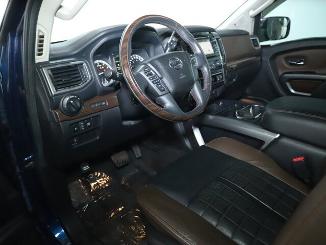 2017 Nissan Titan in Bedford, OH 44146 - 18107168 16