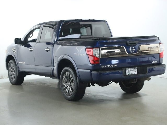 2017 Nissan Titan in Bedford, OH 44146 - 18107168 43