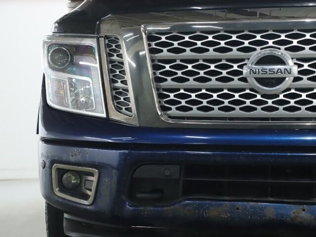 2017 Nissan Titan in Bedford, OH 44146 - 18107168 6