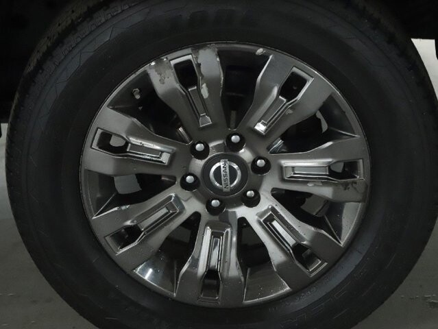 2017 Nissan Titan in Bedford, OH 44146 - 18107168 36