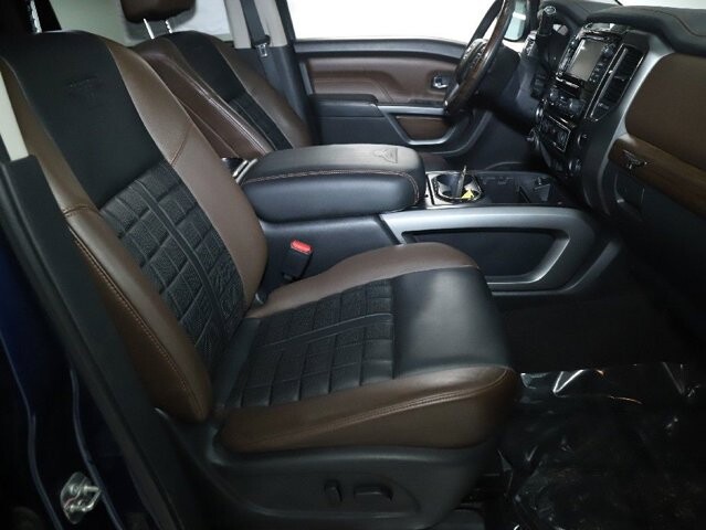 2017 Nissan Titan in Bedford, OH 44146 - 18107168 31