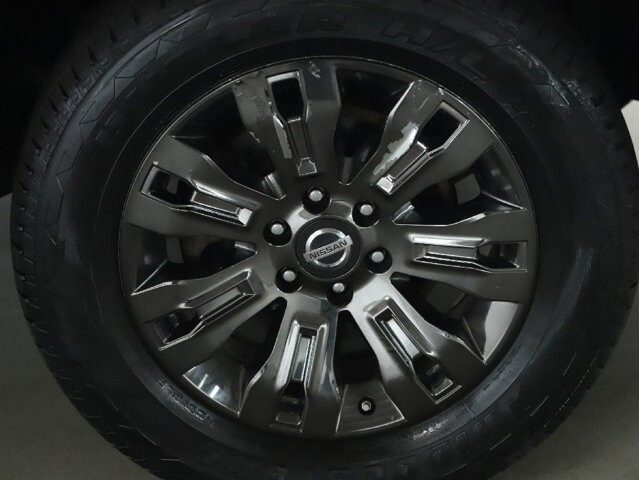 2017 Nissan Titan in Bedford, OH 44146 - 18107168 10