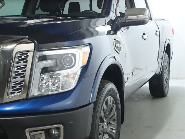 2017 Nissan Titan in Bedford, OH 44146 - 18107168 4