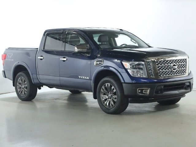 2017 Nissan Titan in Bedford, OH 44146 - 18107168 9
