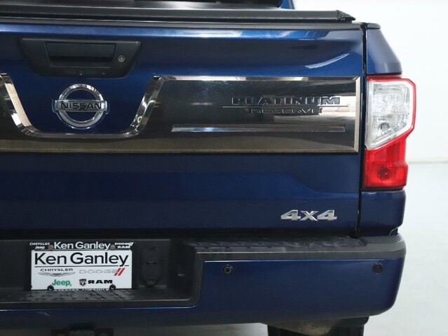 2017 Nissan Titan in Bedford, OH 44146 - 18107168 47