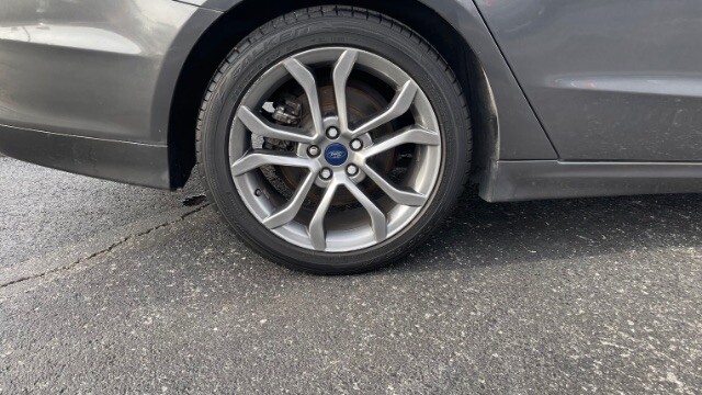 2017 Ford Fusion in Dallas, TX 75228 - 18107175 5