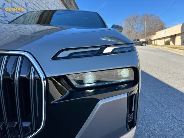 2023 BMW 740i in Decatur, GA 30032 - 18107185 14