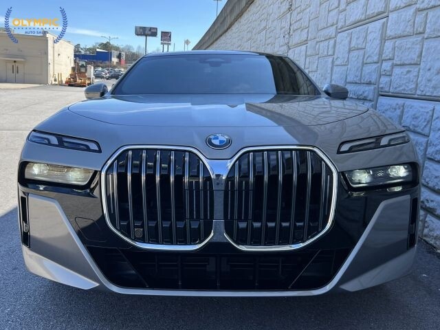 2023 BMW 740i in Decatur, GA 30032 - 18107185 13