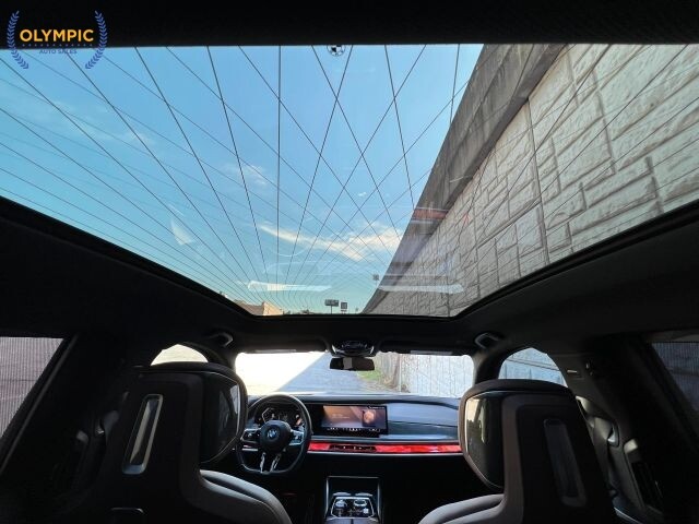 2023 BMW 740i in Decatur, GA 30032 - 18107185 42