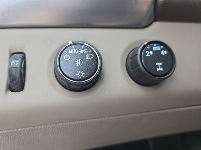 2016 Chevrolet Suburban in Virginia Beach, VA 23464 - 18107209 19