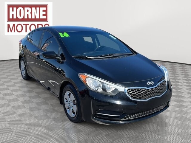 2016 Kia Forte in Mesa, AZ 85212 - 18107210 3