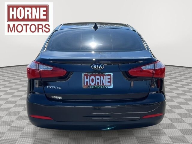 2016 Kia Forte in Mesa, AZ 85212 - 18107210 6