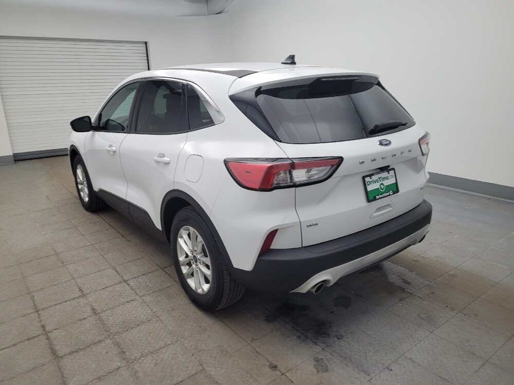 2020 Ford Escape in Columbus, OH 43228 - 18107215 5