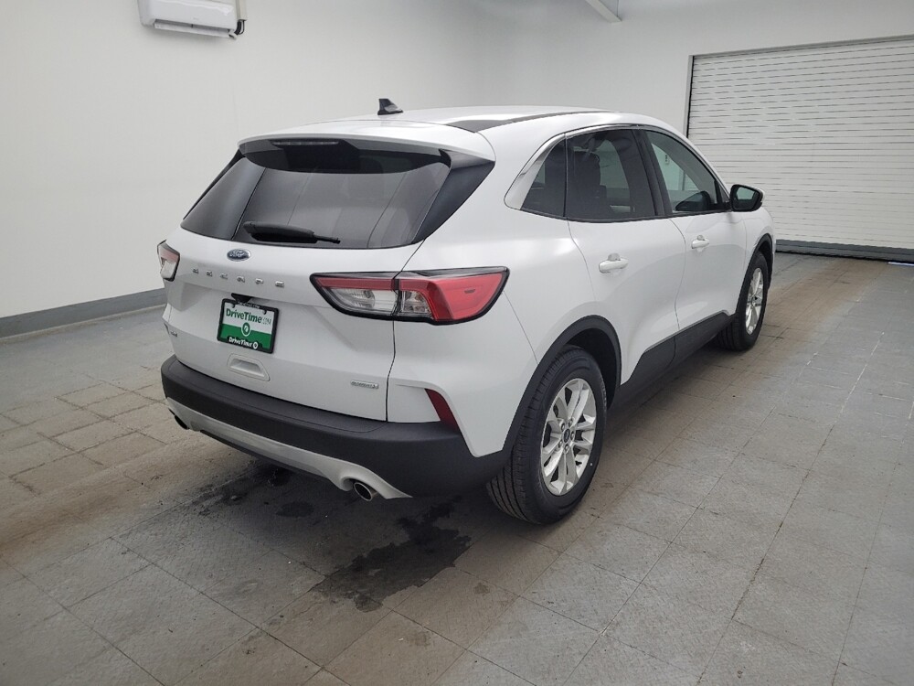 2020 Ford Escape in Columbus, OH 43228 - 18107215 9