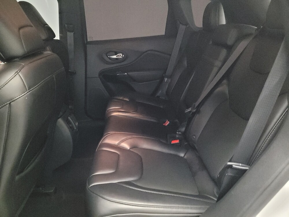 2019 Jeep Cherokee in El Cajon, CA 92020 - 18107216 18