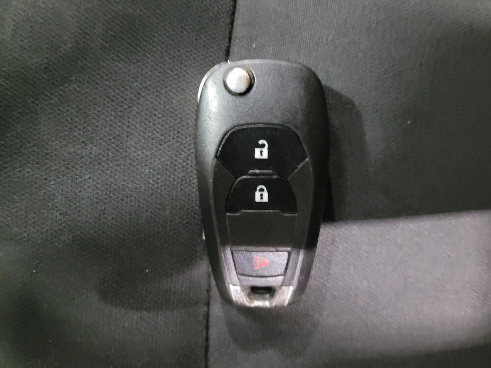 2019 Chevrolet Trax in Owings Mills, MD 21117 - 18107217 32