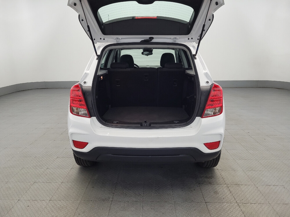 2019 Chevrolet Trax in Owings Mills, MD 21117 - 18107217 29