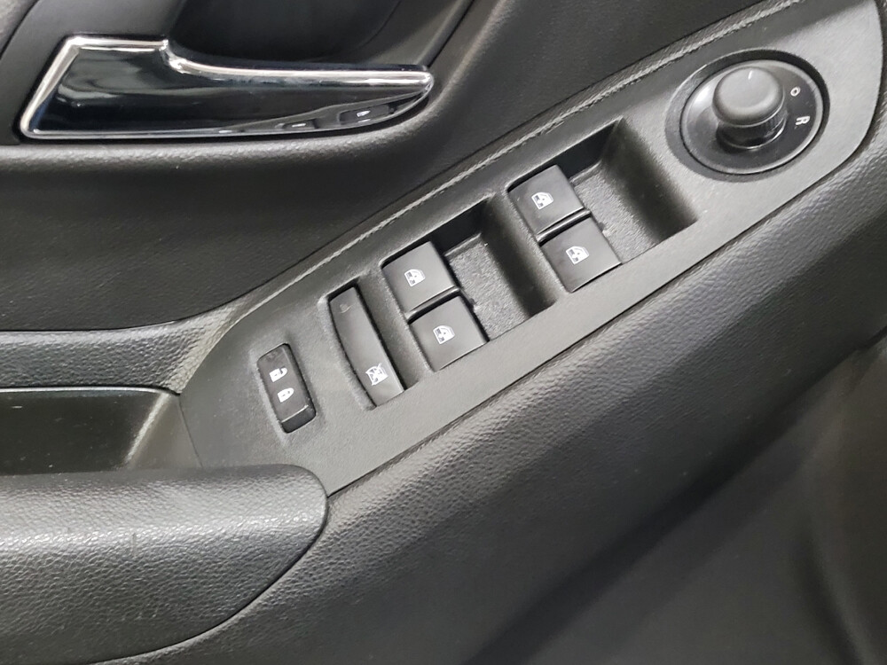 2019 Chevrolet Trax in Owings Mills, MD 21117 - 18107217 27