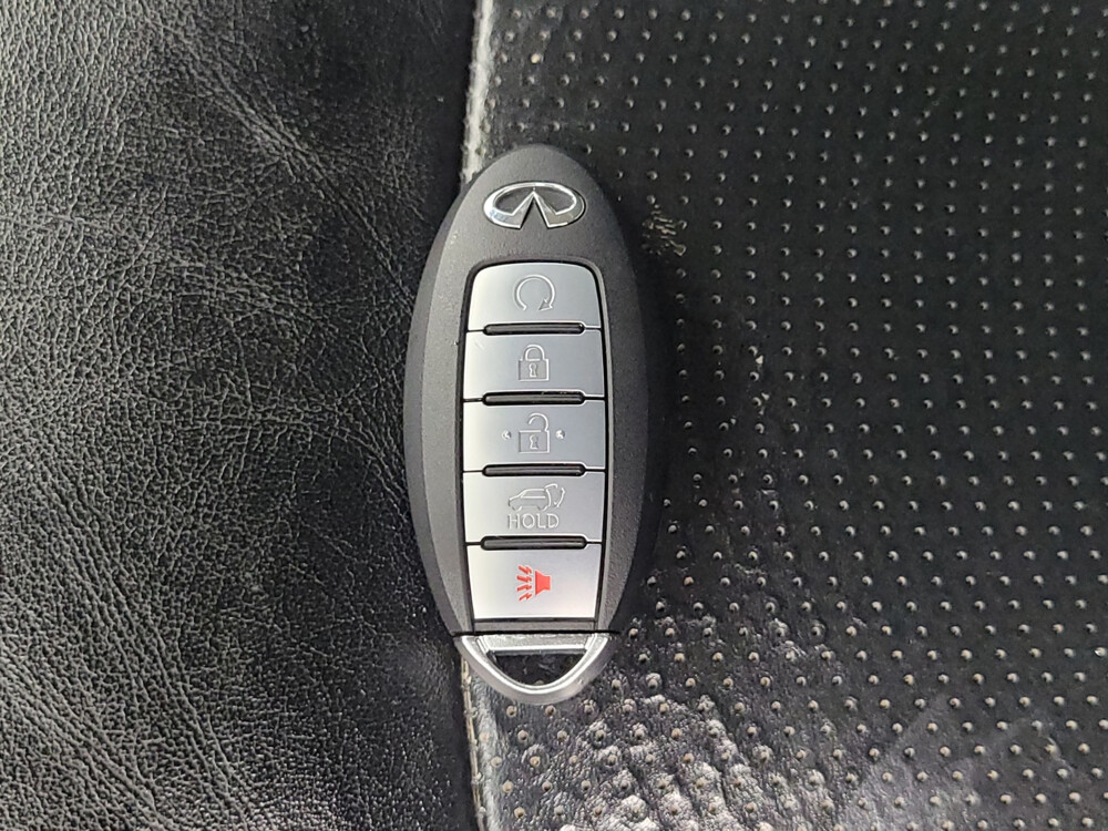 2018 Nissan Armada in Huntsville, AL 35816 - 18107219 32