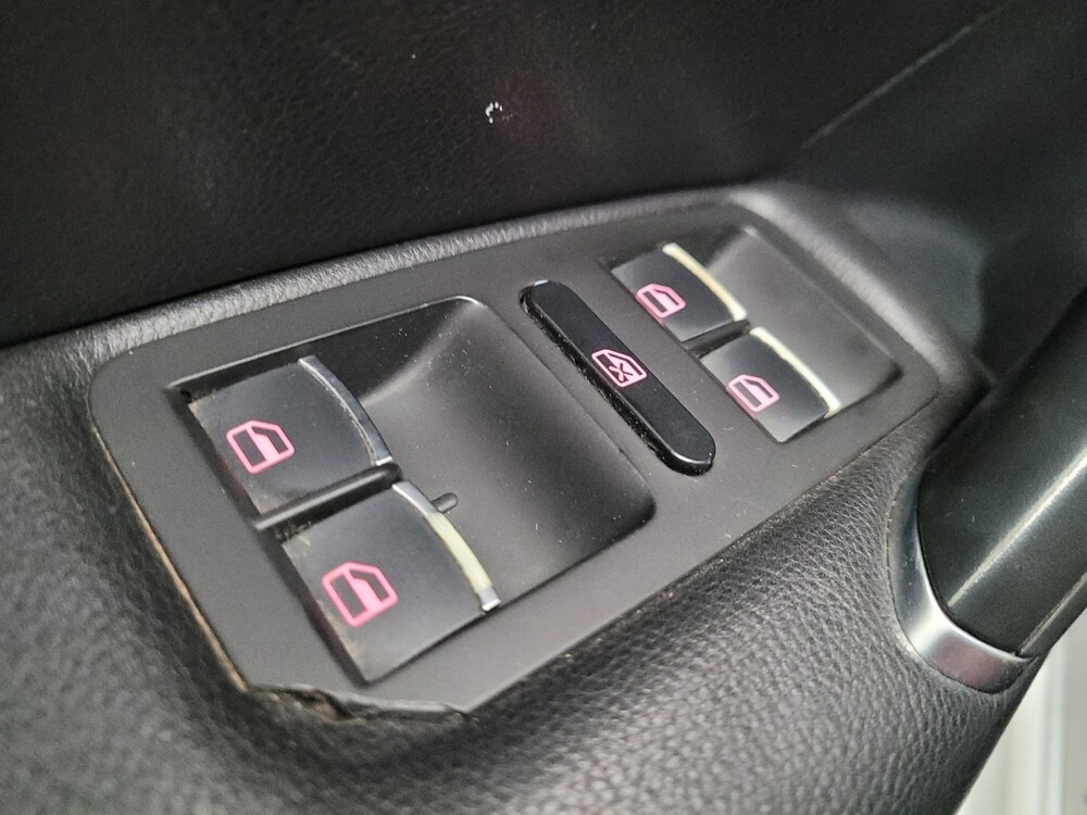 2017 Volkswagen Passat in Torrance, CA 90504 - 18107223 27