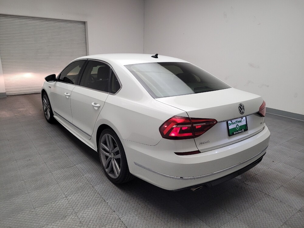 2017 Volkswagen Passat in Torrance, CA 90504 - 18107223 5