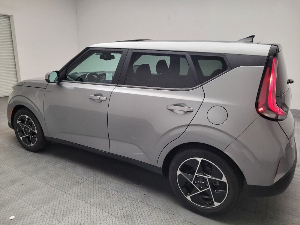 2023 Kia Soul in Riverside, CA 92504 - 18107225 3