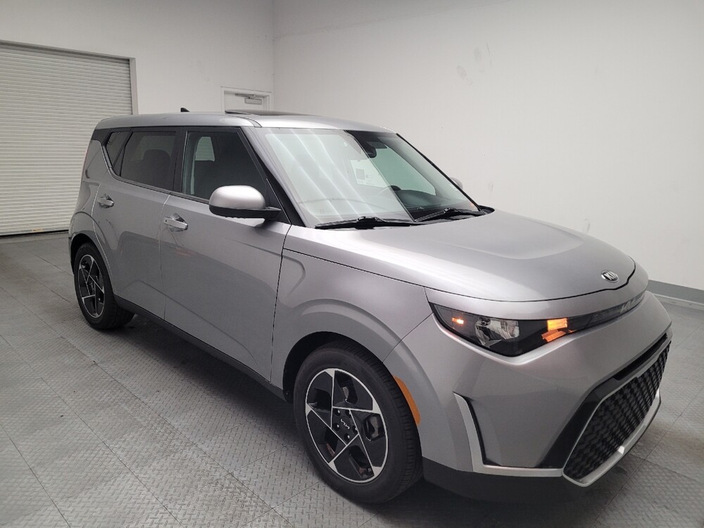 2023 Kia Soul in Riverside, CA 92504 - 18107225 13