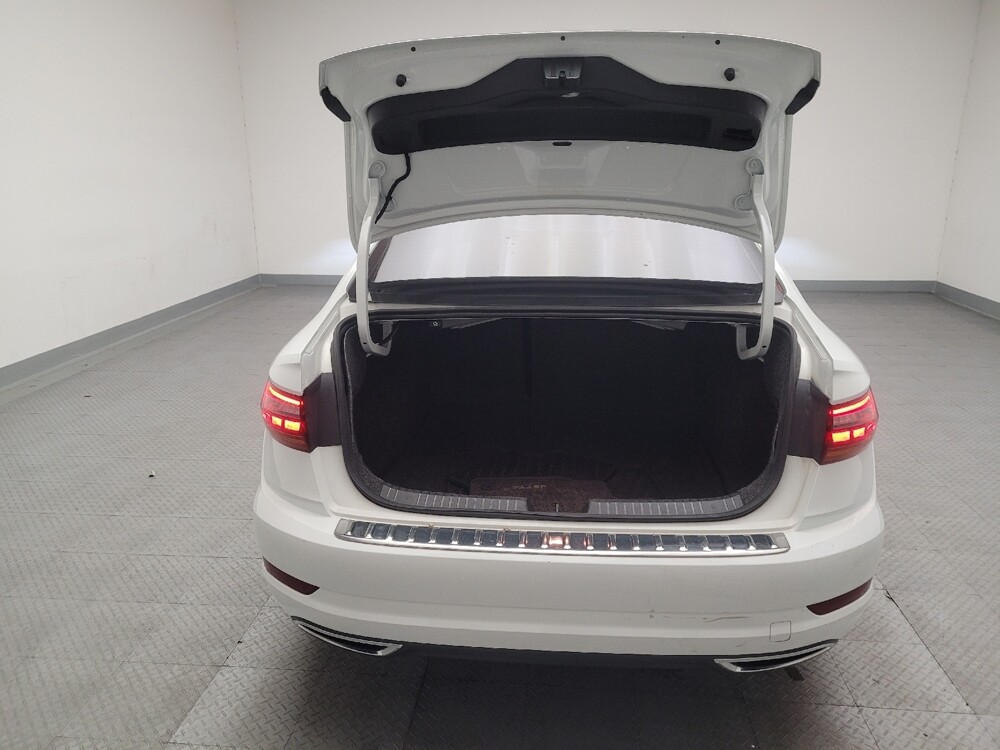 2019 Volkswagen Jetta in Montclair, CA 91763 - 18107229 29