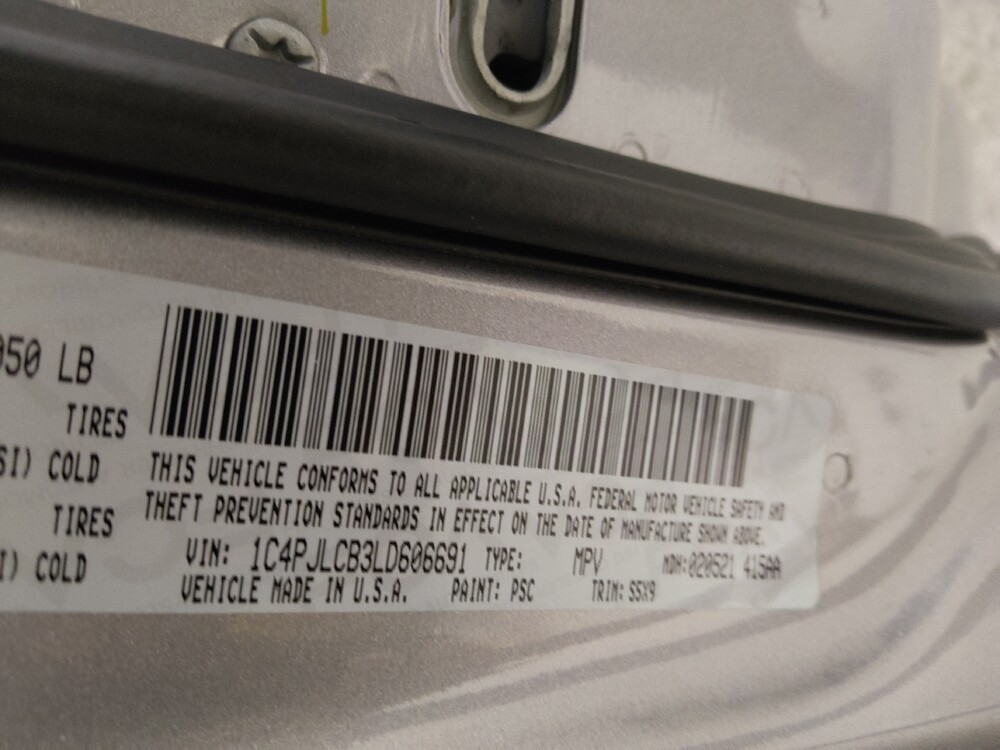 2020 Jeep Cherokee in Columbus, GA 31909 - 18107250 33