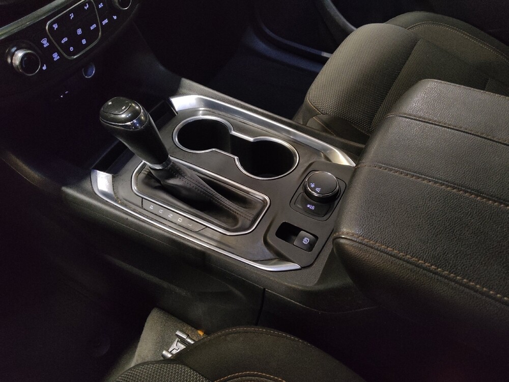 2020 Chevrolet Traverse in Jacksonville, FL 32225 - 18107260 26