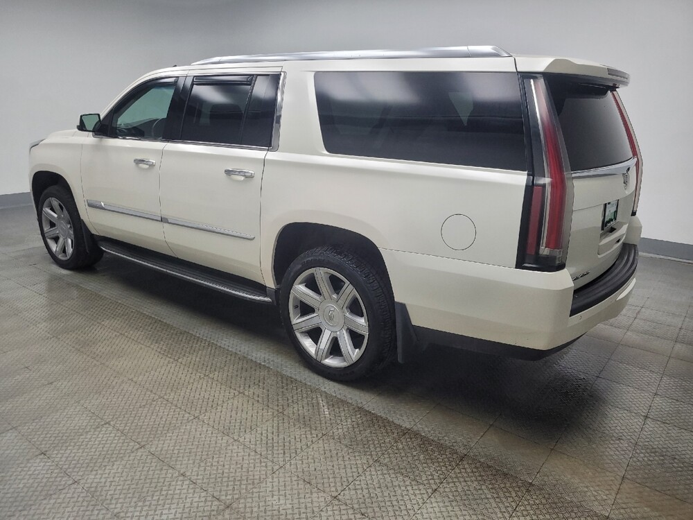 2015 Cadillac Escalade ESV in Indianapolis, IN 46219 - 18107268 3